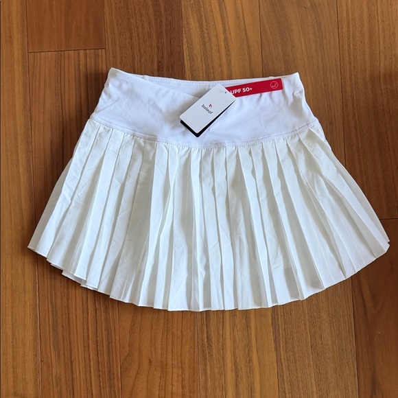 Baleaf Dresses & Skirts - Baleaf White Mini Pleated Skirt